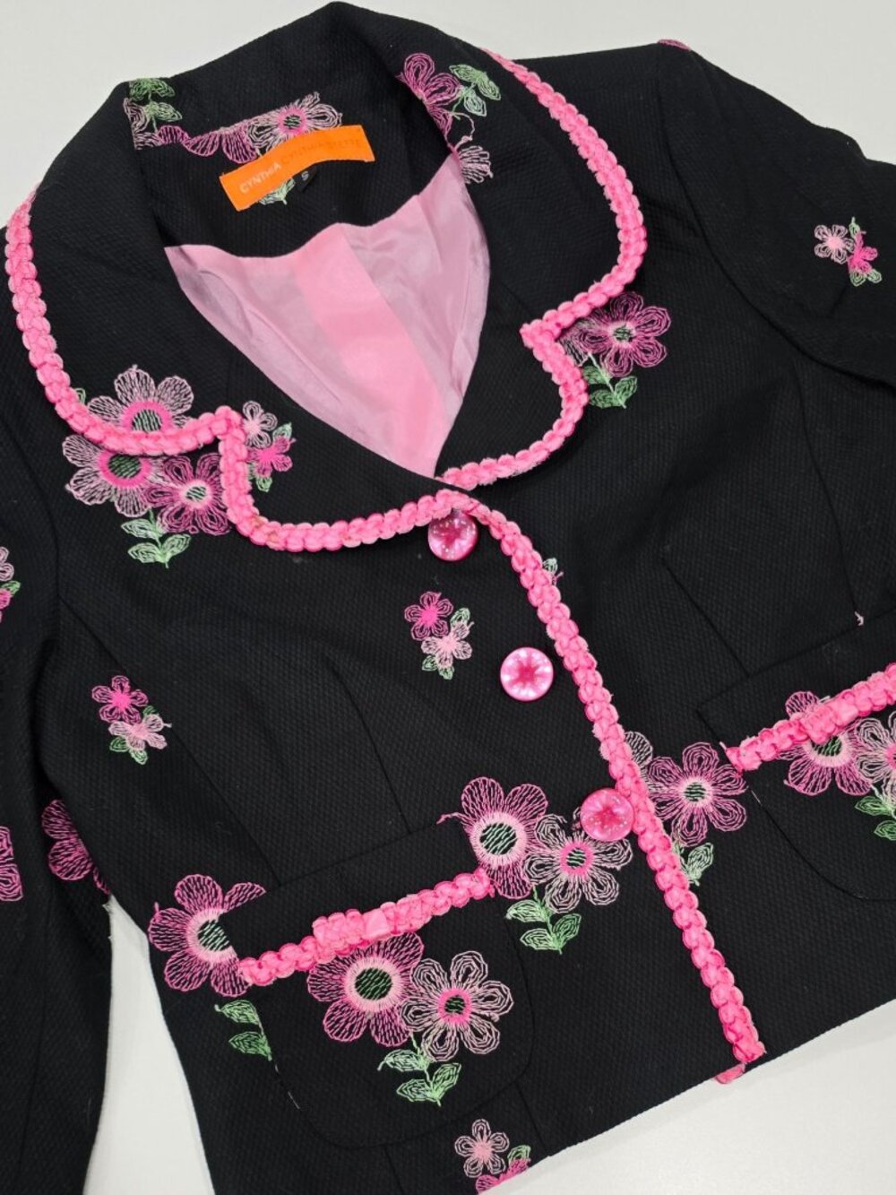 Cynthia Steffe ✦ Embroidered Jacket & Skirt Set ✦ Black Pink Floral Size 4 - Picture 14 of 16